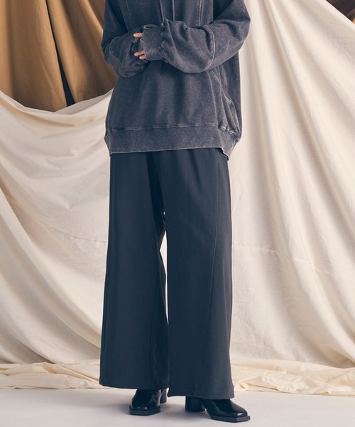 MAISON SPECIAL（メゾンスペシャル）の「《UNISEX》【ONE-MILE WEAR】Prime-Wide Sweatpants/ワンマイルウェアプライムワイドスウェットパンツ【MAISON SPECIAL/メゾンスペシャル】■セットアップ対応■（スウェットパンツ・メンズ・オフホワイト/ブラック/グレー/チャコールグレー・0/1/2）」の20枚目の写真