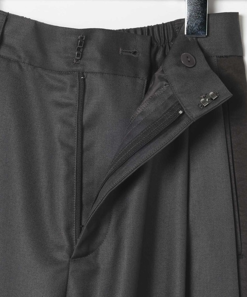 PAGEBOY（ページボーイ）の「サイドキリカエバレルパンツ（スラックス・レディース・グレー/ブラック・FREE）」の20枚目の写真