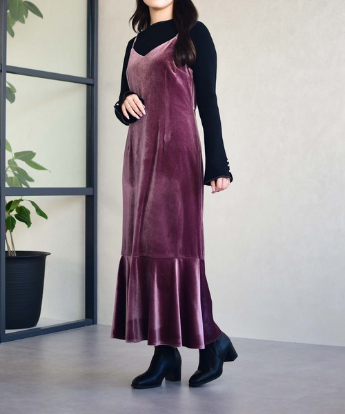 セール】2025秋冬新作 Vネックベロアキャミワンピース（ワンピース