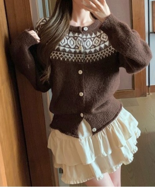 LADY LIKE（レディライク）の「ノルデック柄裾ドロストバイカラー丸首カーディガン（カーディガン/ボレロ・レディース・アイボリー/グレー/モカ・M）」の13枚目の写真