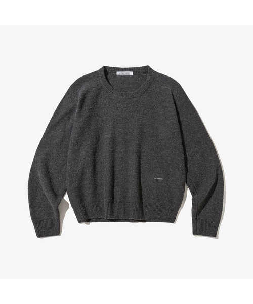 CITYBREEZE(シティブリーズ)の「ウールエッセンシャルラウンドネックニット_5COLORS(ニット/セーター・レディース・オリーブ/ブラウン/ネイビー/チャコール/Beige・SMALL/MEDIUM)」の2枚目の写真