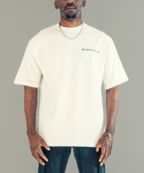 BEOM（ボム）の「バダコルブ オーバーサイズTシャツ ホワイト（Tシャツ/カットソー・メンズ・その他・1/2）」の2枚目の写真