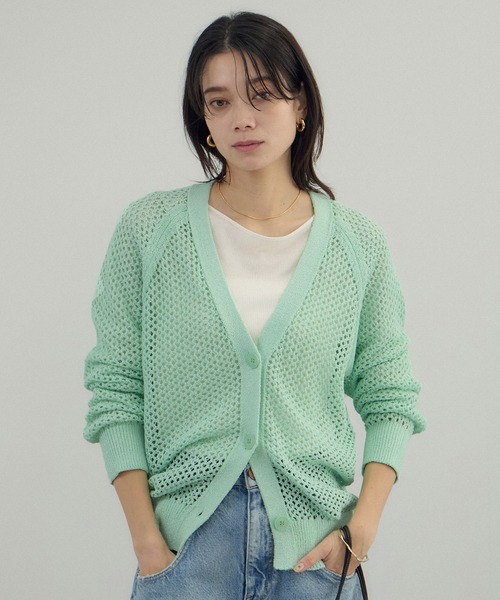 SALON adam et rope'（サロン アダム エ ロペ）の「ペーパーヤーンメッシュカーディガン（カーディガン/ボレロ・レディース・オフホワイト/ブラック/グリーン系その他・FREE）」の17枚目の写真