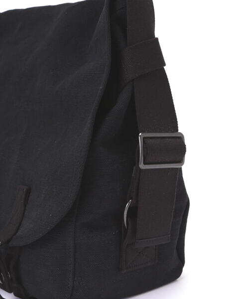 SLOW（スロウ）の「SLOW(スロウ) truck - French army shoulder bag - 300S123J【2026年春夏入荷モデル】（ショルダーバッグ・メンズ・ブラック・F）」の17枚目の写真