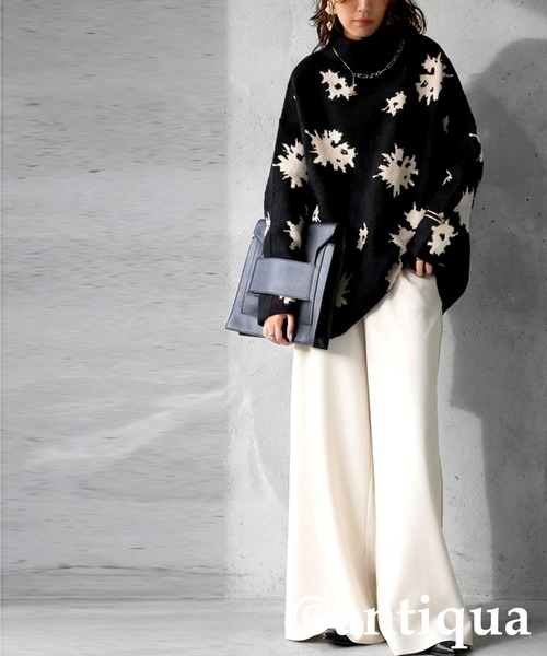antiqua(アンティカ)の「花柄 ニット トップス(ニット/セーター・レディース・グレー/ブラック・ONESIZE)」の6枚目の写真