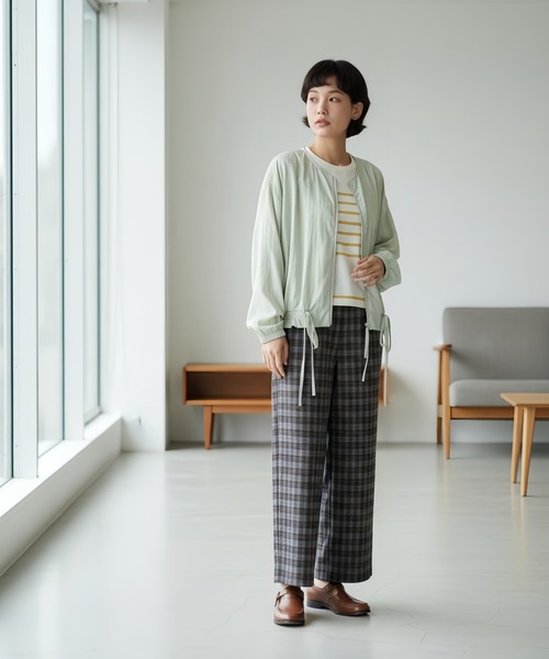 On One's Own(オンワンズオン)の「On One's Own チェックジャガードカットソーストレートパンツ(その他パンツ・レディース・ブラウン/ブラック/グレー/ブラック系1・FREE)」の4枚目の写真