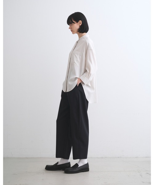Traditional Weatherwear(トラディショナルウェザーウェア)の「CAYLEY(シャツ/ブラウス・レディース・オフホワイト/ネイビー/グリーン系・S)」の6枚目の写真