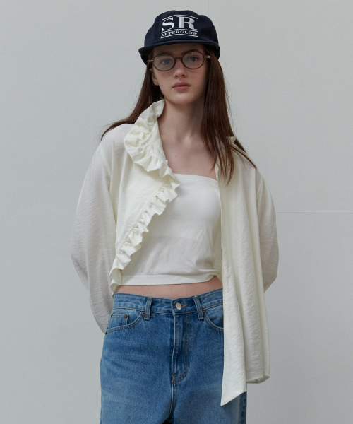 SO IR（ソイール）の「RUFFLE COLLAR BLOUSE - IVORY（シャツ/ブラウス・レディース・その他・FREE）」の2枚目の写真