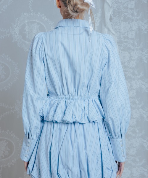 フリル刺繍ペプラムバルーンシャツ / Frilled embroidered papalamb