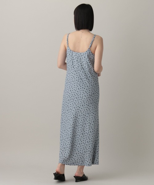 A part by(アパートバイ)の「ハナガラナローキャミワンピース(ワンピース・レディース・ブラック/ライトブルー/ベージュ・FREE)」の20枚目の写真