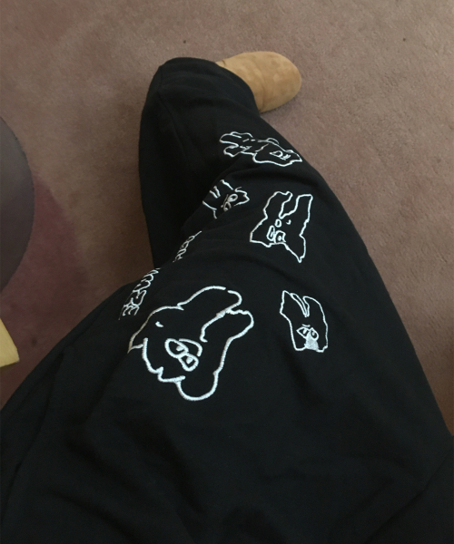 PIECEMAKER(ピースメーカー)の「TEETH SWEAT PANTS (RED)(スウェットパンツ・レディース・その他・M/L)」の3枚目の写真