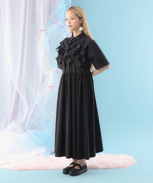 CAROLINA GLASER(カロリナ グレイサー)の「リボン いっぱい コットン シャツワンピース(ワンピース・レディース・ブラック/ラベンダー・SMALL/MEDIUM)」の8枚目の写真