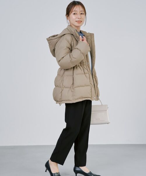 COHINA(コヒナ)の「トリアセジョーゼットテーパードパンツ-short & regular 【低身長・小柄女性】(スラックス・レディース・ベージュ/ネイビー/ブラック・M-Regular/S-Regular/XS-Regular/M-Short/S-Short/XS-Short)」の7枚目の写真