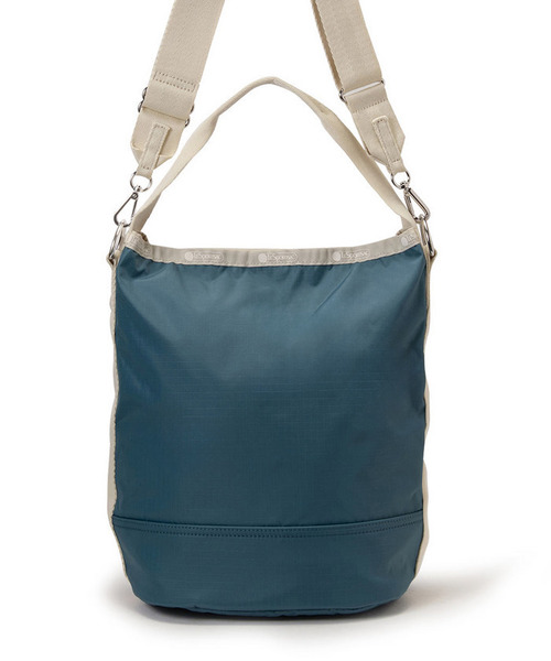 LeSportsac(レスポートサック)の「CONVERTIBLE BUCKET BAG ブルーインディゴ/ベージュ(ショルダーバッグ・レディース・ブルー・FREE)」の6枚目の写真