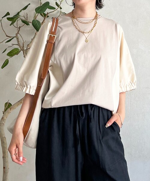un dix cors(アンディコール)の「袖異素材ドルマンプルオーバー(Tシャツ/カットソー・レディース・グレイッシュベージュ/オフホワイト・FREE)」の10枚目の写真