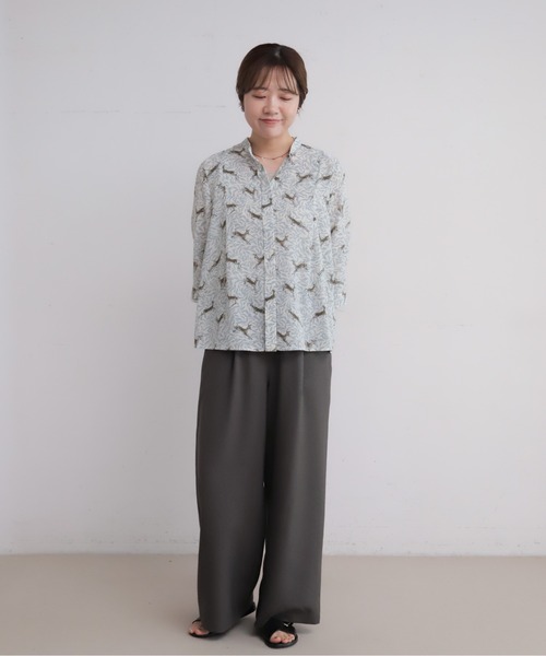 NOMBRE IMPAIR（ノンブルアンペール）の「バンビプリント　比翼スタンドネックブラウス（シャツ/ブラウス・レディース・グリーン/ブルー・FREE）」の8枚目の写真