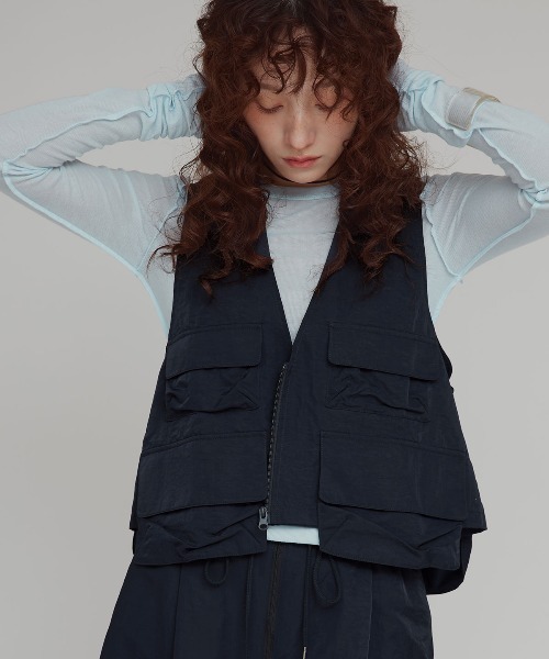 W:Huku(フーク)の「【W:Huku / ワッシャーナイロン】フィッシャー ベスト / Washer Nylon Fisher Vest(ベスト・レディース・ブルーグレー/アイボリー/ブラック系その他・FREE)」の1枚目の写真
