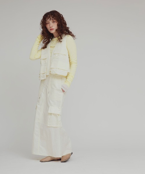 W:Huku（フーク）の「【W:Huku / 撥水 ワッシャーナイロン】フィッシャー ベスト / Washer Nylon Fisher Vest（ベスト・レディース・ブルーグレー/アイボリー/ブラック系その他・FREE）」の12枚目の写真