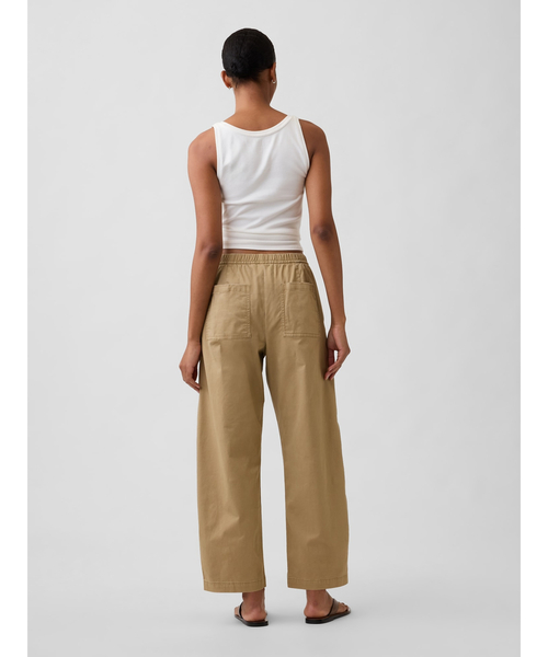 GAP(ギャップ)の「ハイライズ イージーウエスト バレルカーキパンツ(その他パンツ・レディース・ベージュ/オリーブ/ブラック/ピンク・XXS/L/M/S/XS)」の21枚目の写真