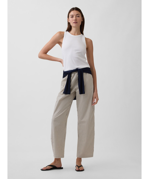 GAP(ギャップ)の「ハイライズ イージーウエスト バレルカーキパンツ(その他パンツ・レディース・ベージュ/オリーブ/ブラック/ピンク・XXS/L/M/S/XS)」の7枚目の写真