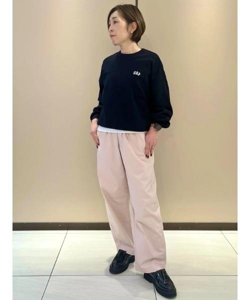 GAP(ギャップ)の「ハイライズ イージーウエスト バレルカーキパンツ(その他パンツ・レディース・ベージュ/オリーブ/ブラック/ピンク・XXS/L/M/S/XS)」の12枚目の写真