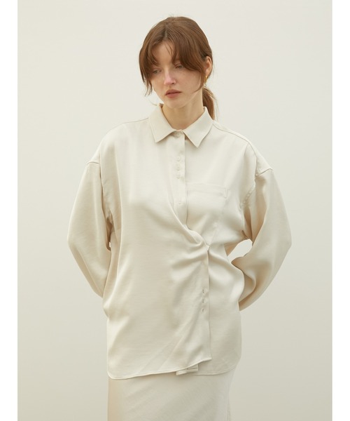 LA PEAU DE GEM（ラポドゥジェム）の「【LA PEAU DE GEM】2way satin wrap shirt/2wayサテンラップシャツ（シャツ/ブラウス・レディース・ブラック/アイボリー/ブラウン・FREE）」の20枚目の写真