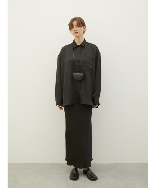 LA PEAU DE GEM（ラポドゥジェム）の「【LA PEAU DE GEM】2way satin wrap shirt/2wayサテンラップシャツ（シャツ/ブラウス・レディース・ブラック/アイボリー/ブラウン・FREE）」の14枚目の写真