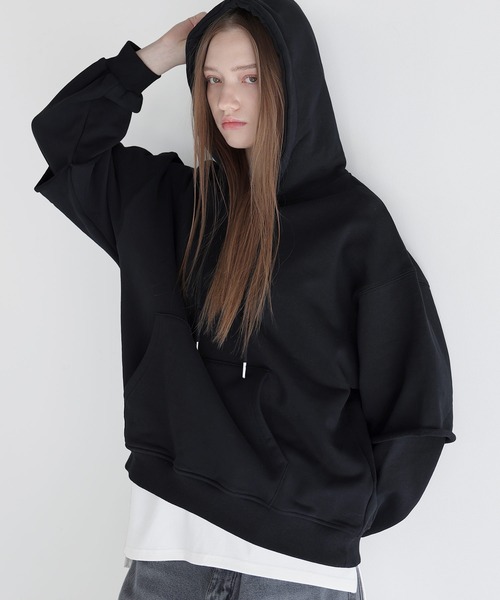 LILL（リル）の「ルーズシルエットヘビーウェイトフェイクレイヤードボリュームスリーブパーカー（パーカー・メンズ・ブラック/ブラック系・M/S/XL/L）」の21枚目の写真