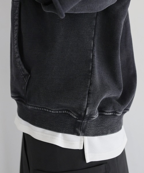LILL（リル）の「ルーズシルエットヘビーウェイトフェイクレイヤードボリュームスリーブパーカー（パーカー・メンズ・ブラック/ブラック系・M/S/XL/L）」の18枚目の写真