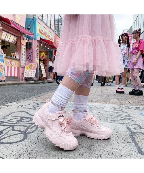 B*y様 FURFUR FILAコラボ　バルーンスコート ピンク 新品タグ付き DISRUPTOR BALLET（スニーカー）｜FILA（フィラ）のファッション通販