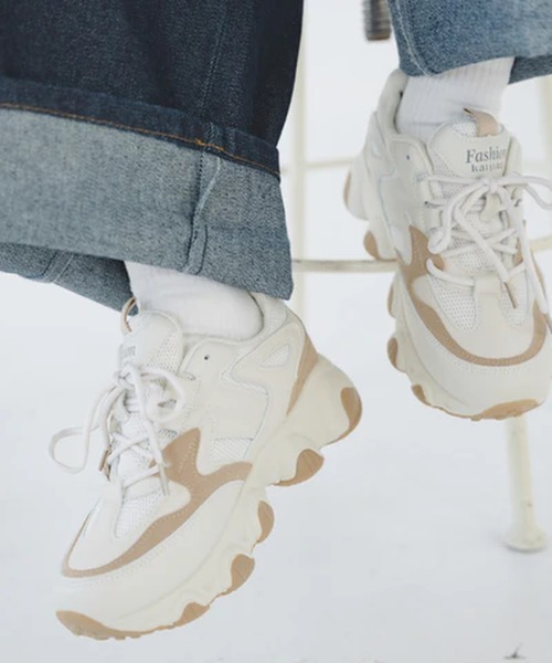 merrylatte（メリーラテ）の「厚底ダッドスニーカー【IROHANI】（スニーカー・レディース・ベージュ/ブラック・24.5/24/22.5/23）」の2枚目の写真