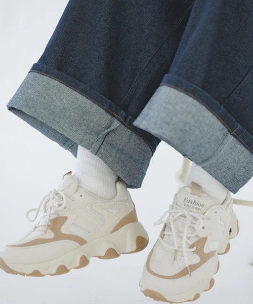 merrylatte（メリーラテ）の「厚底ダッドスニーカー【IROHANI】（スニーカー・レディース・ベージュ/ブラック・24.5/24/22.5/23）」の4枚目の写真