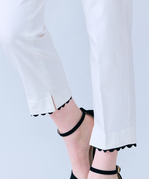 Audie a Muses(オーディアミューズ)の「サブリナパンツ(その他パンツ・レディース・ブラック/オフホワイト・36/38/40/42)」の8枚目の写真