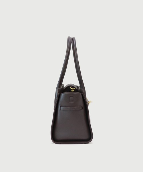 LA MARGE(ラマージ)の「【LA MARGE】レザー2WAY フロントベルトデザイン ショルダーバッグ / レディース ハンドバッグ ひねり金具 通勤 セレモニー フォーマル(ショルダーバッグ・レディース・ブラック/ダークブラウン・FREE)」の9枚目の写真