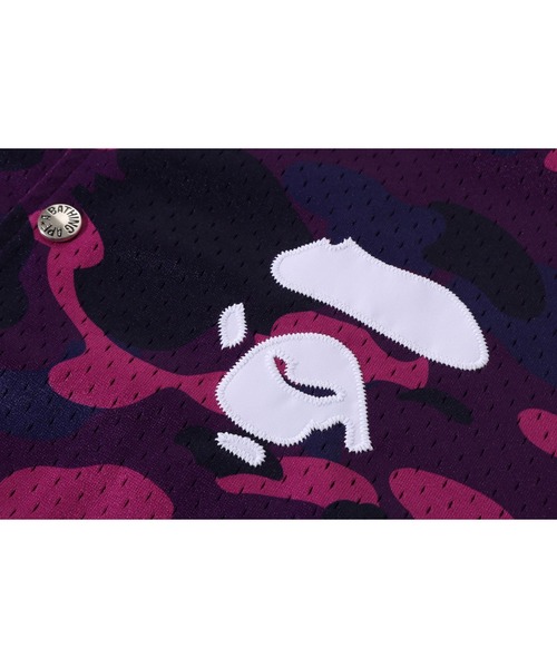 A BATHING APE(アベイシングエイプ)の「COLOR CAMO WARM UP SS SHIRT(シャツ/ブラウス・メンズ・レッド/グリーン/パープル・MEDIUM/X-LARGE/LARGE/SMALL/XX-LARGE)」の8枚目の写真