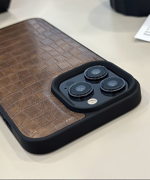 WESTBOY（ウエストボーイ）の「ユニセックス クロコ調 レザー風 iPhoneケース iPhoneカバー アイフォンケース スマホケース WO26S6IPC04（スマホケース/カバー・メンズ・ブラウン/グレー/ブラック/ホワイト・iPhone 17/iPhone 16/iPhone 15）」の10枚目の写真