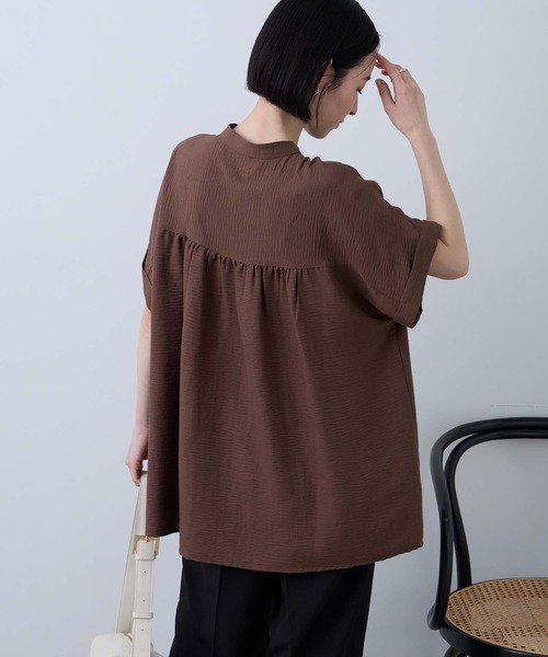 Aunely(オーネリー)の「【Aunely】すぐサラ ひんやり エフォートレス シャツ <YOSOOIシリーズ>(シャツ/ブラウス・レディース・ブラック/オレンジ/ネイビー/ブラウン/チャコールグレー/アイボリー・L/M)」の16枚目の写真