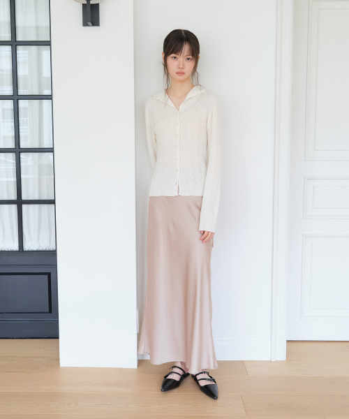 YUPPE(ヨッペ)の「SATIN LONG SKIRT_BEIGE(スカート・レディース・その他・SMALL/MEDIUM)」の1枚目の写真