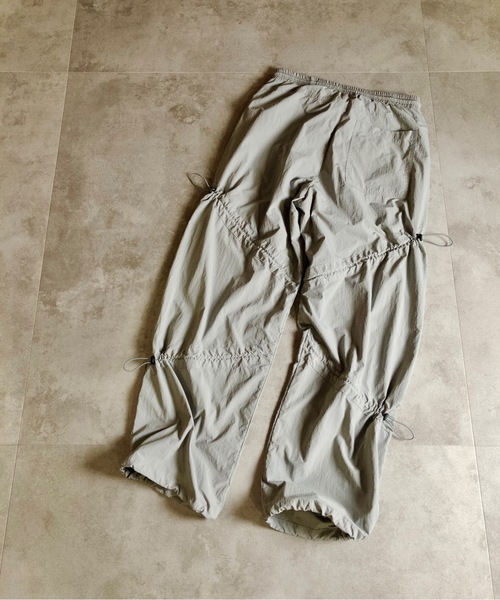 MMMM(エムエムエムエム)の「MMMM/ ナイロンワッシャーシャーリングパンツ(その他パンツ・メンズ・グレー/ブラック・MEDIUM/LARGE/X-LARGE)」の10枚目の写真