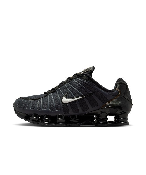 NIKE(ナイキ)の「NIKE Shox TL(ナイキ ショックス TL)(スニーカー・メンズ・ブラック系・29cm/28.5cm/28cm/27.5cm/27cm/26.5cm/26cm/25.5cm/25cm/24.5cm/24cm)」の2枚目の写真