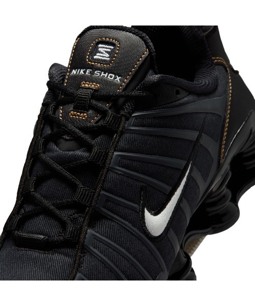 NIKE(ナイキ)の「NIKE Shox TL(ナイキ ショックス TL)(スニーカー・メンズ・ブラック系・29cm/28.5cm/28cm/27.5cm/27cm/26.5cm/26cm/25.5cm/25cm/24.5cm/24cm)」の8枚目の写真