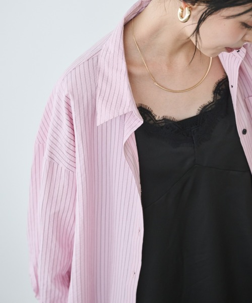 Anclear oui(アンクリアウィ)の「バブーシュカ付きシャツブラウス(シャツ/ブラウス・レディース・ブルー/Yellow/PINK・F)」の1枚目の写真