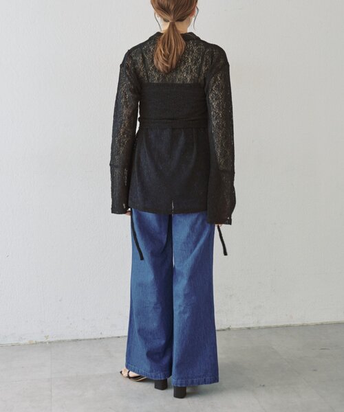 SHENERY（シーナリー）の「【再入荷】絡みレースシャツ×ビスチェSET（T