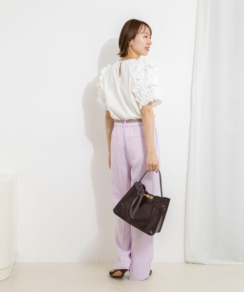 NOLLEY’S(ノーリーズ)の「【WEB限定】袖コンシャスプルオーバー(Tシャツ/カットソー・レディース・オフホワイト/ブラック/ネイビー・FREE)」の6枚目の写真
