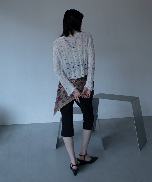 VACANCY(ヴァカンシー)の「透かし編みハート柄シアーカーディガン(カーディガン/ボレロ・レディース・レッド/ホワイト/ブラック・FREE)」の15枚目の写真