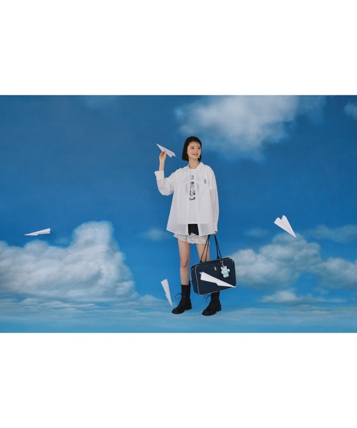 LILY BROWN(リリーブラウン)の「LilyBearシュシュセットシアーシャツ(シャツ/ブラウス・レディース・ブルー/ホワイト/イエロー・F)」の7枚目の写真