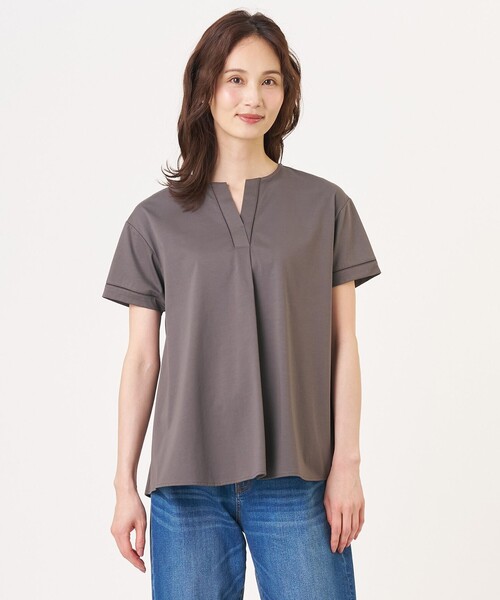 J.PRESS(ジェイプレス)の「プレーティングジャージー チュニック丈 カットソー(Tシャツ/カットソー・レディース・ライトグレー系/ネイビー系/ローズ系/グレー系・T15/T13)」の2枚目の写真