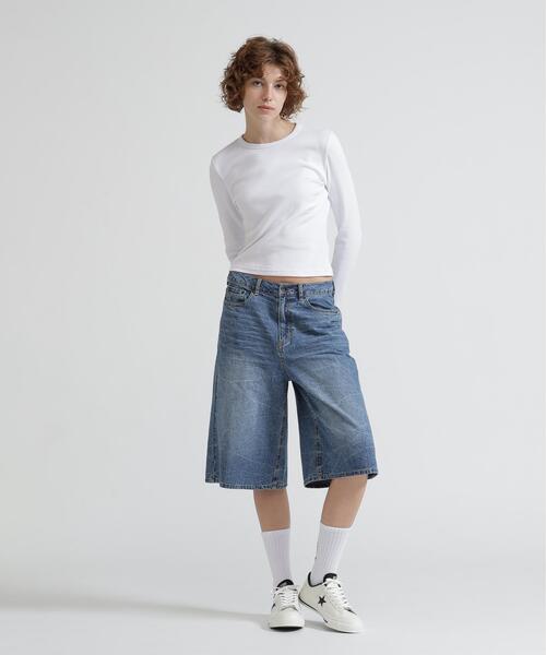 AVIREX(アヴィレックス)の「《DAILY/WOMAN》L/S CREW NECK T-SHIRT(Tシャツ/カットソー・レディース・ブラック/ホワイト・M/S)」の21枚目の写真