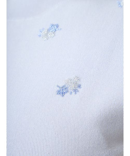 CELFORD(セルフォード)の「【洗える】ビーズ刺繍ニットプルオーバー(ニット/セーター・レディース・オフホワイト/ブラック/サックスブルー・F)」の14枚目の写真