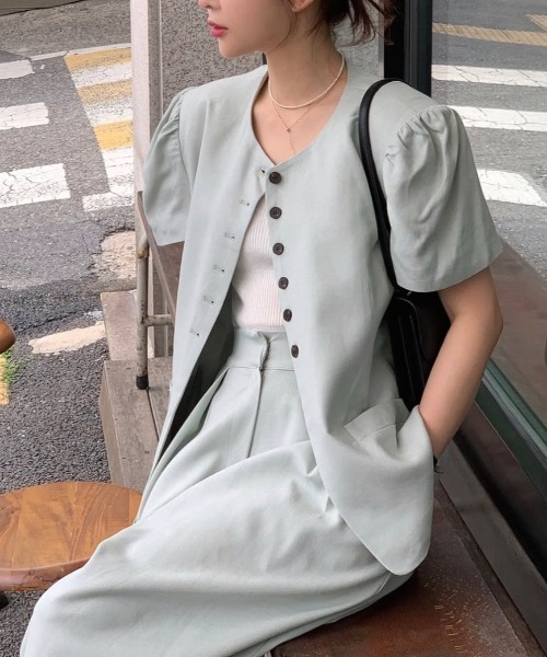 FAVORITO(ファヴォリート)の「半袖トップスワイドパンツセットアップ(セットアップ・レディース・ベージュ/グリーン/ブラック/アイボリー・F)」の17枚目の写真
